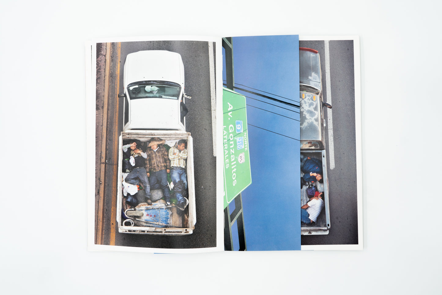 Carpoolers｜Alejandro Cartagena