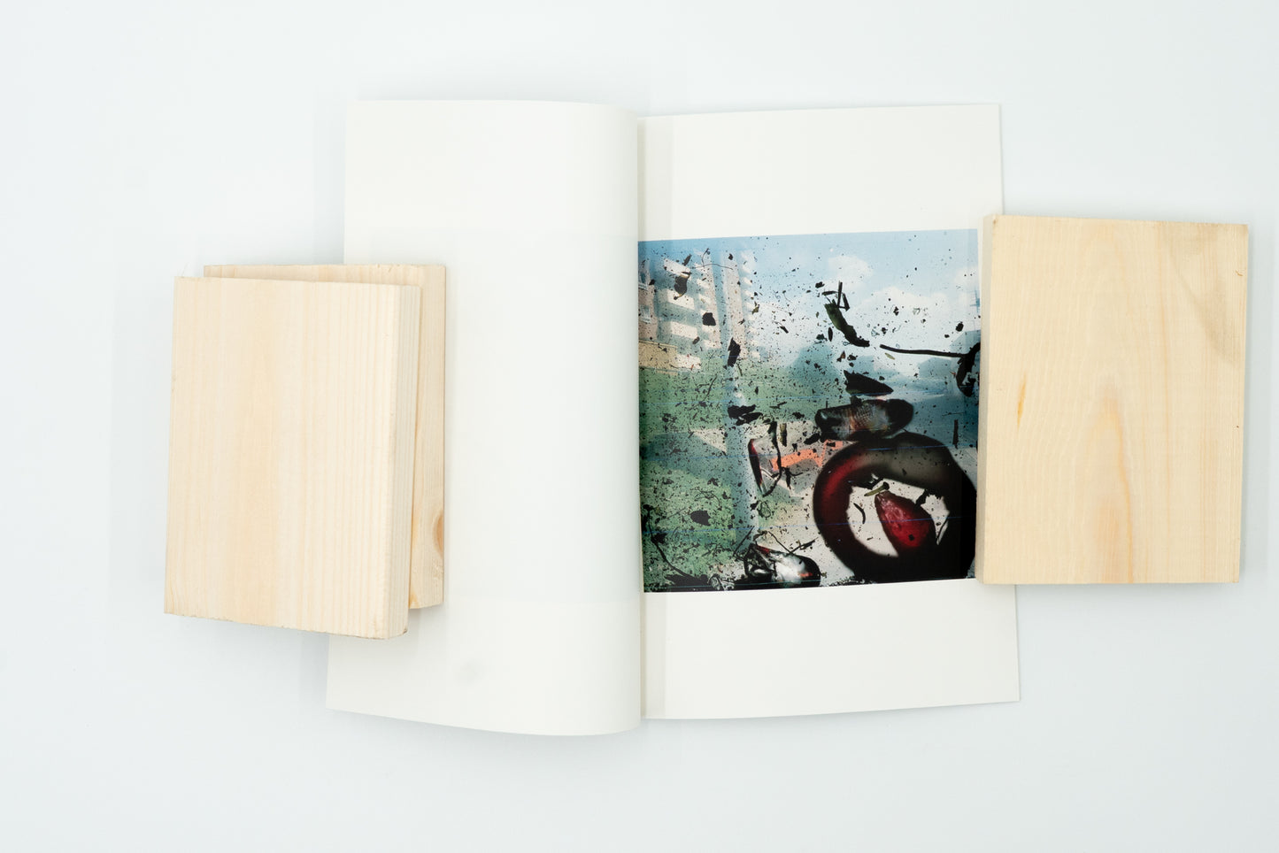 Outside In (Special Charity Book)｜Stephen Gill