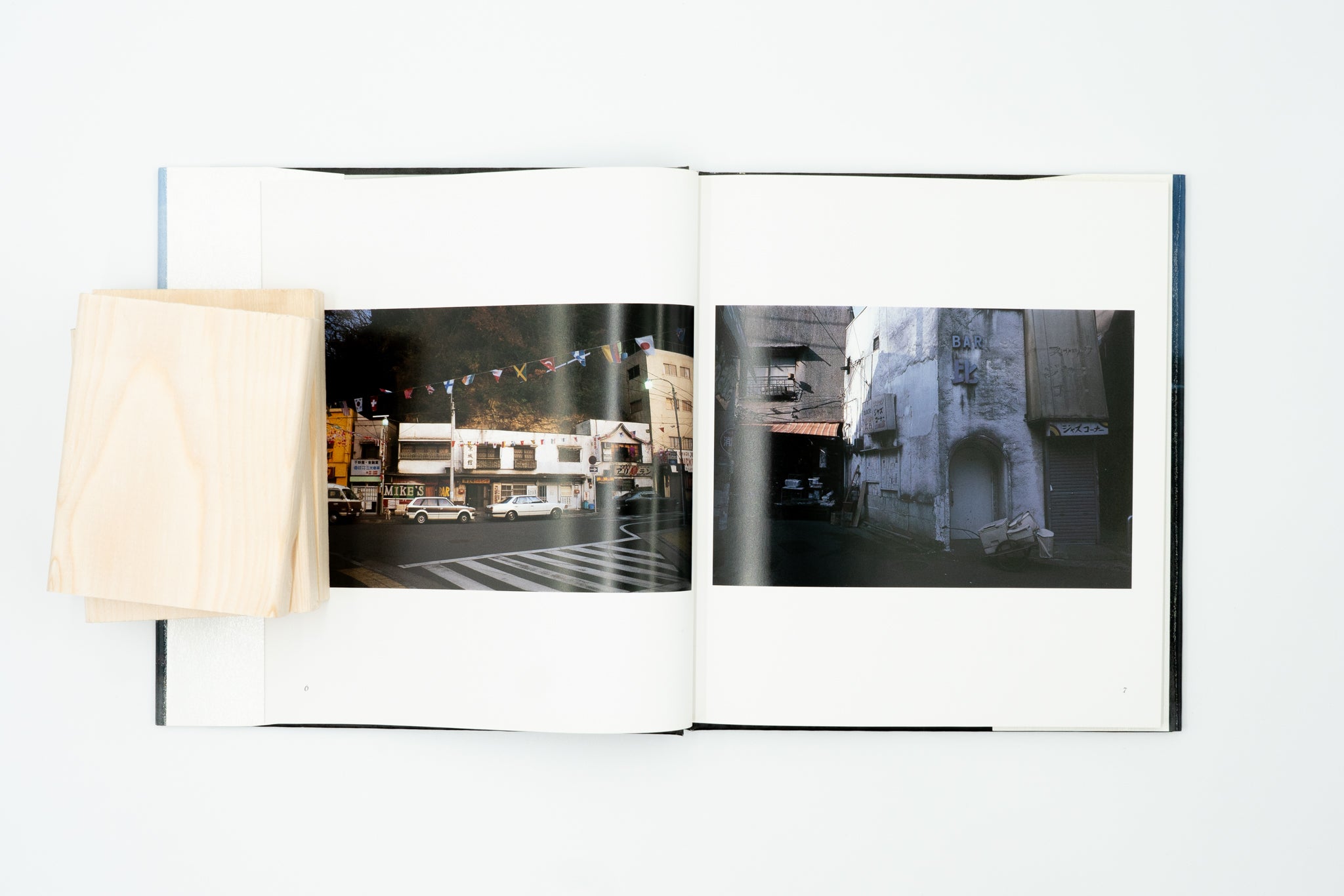 Tokyo Bay Blues 1982-1984｜石内都 – nagaya paper lab