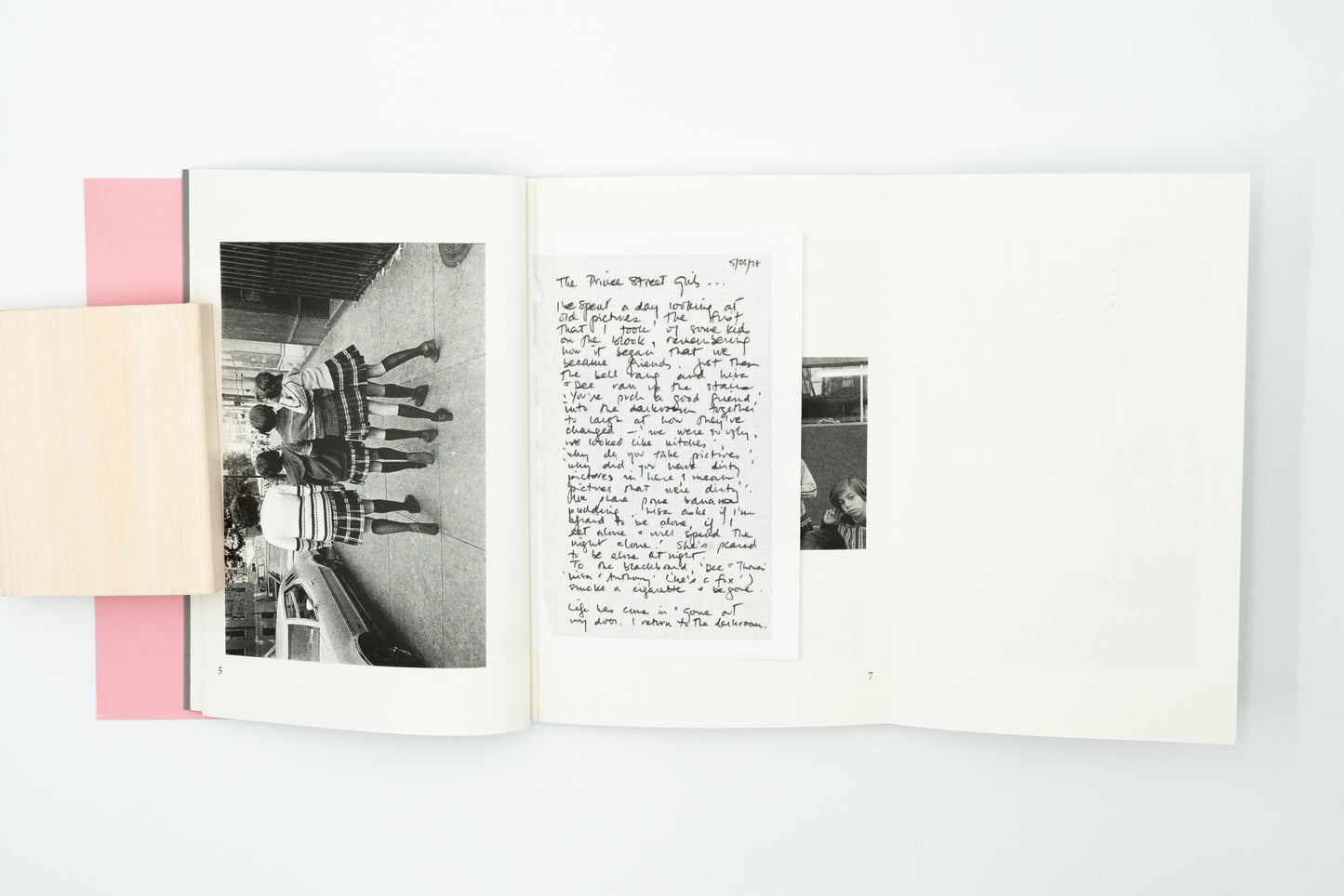 Prince Street Girls｜Susan Meiselas