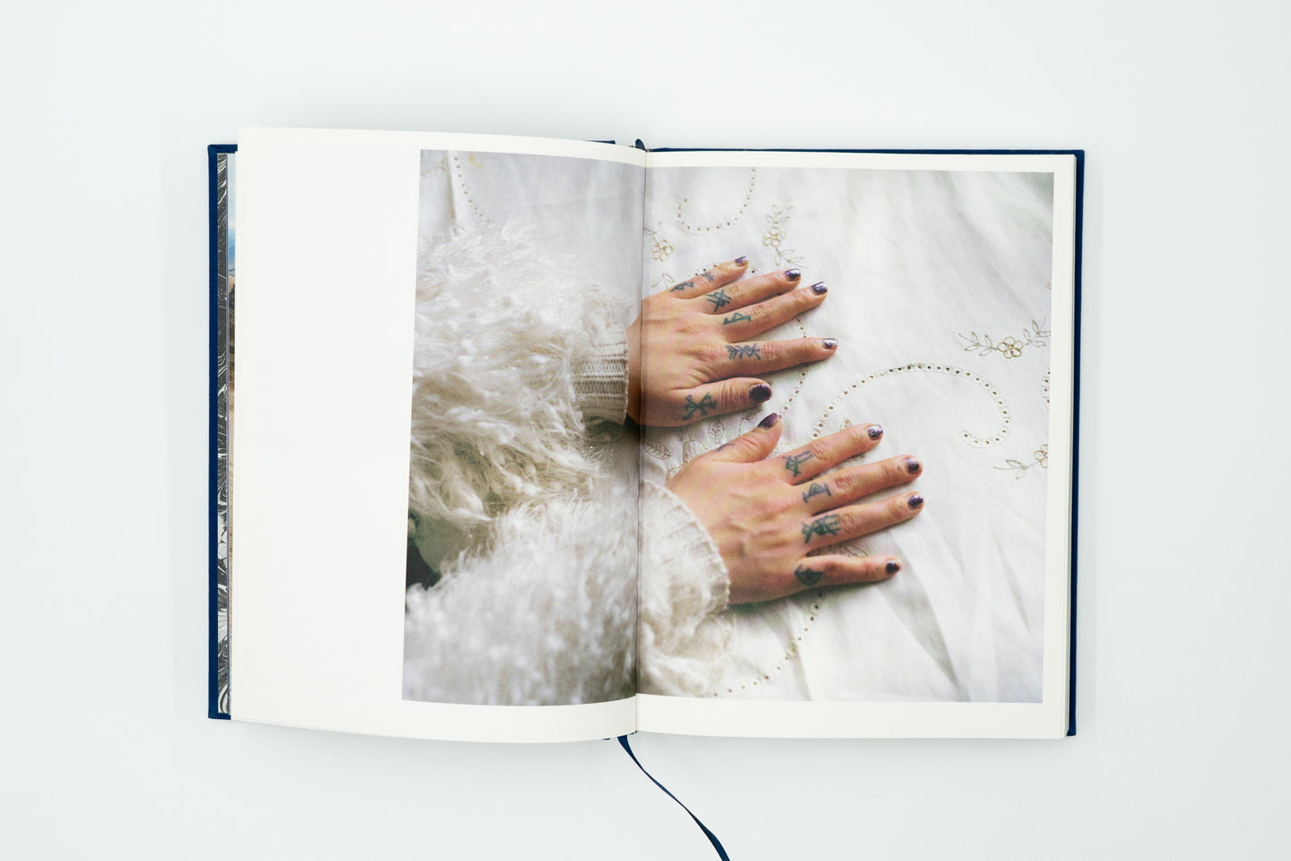 The Earth Is Only A Little Dust Under Our Feet｜Bego Antón