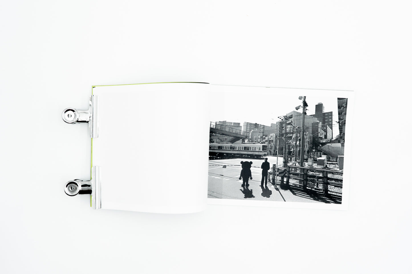Exdora crossed the street view @ SO BOOKS｜野村浩 (サイン入り)